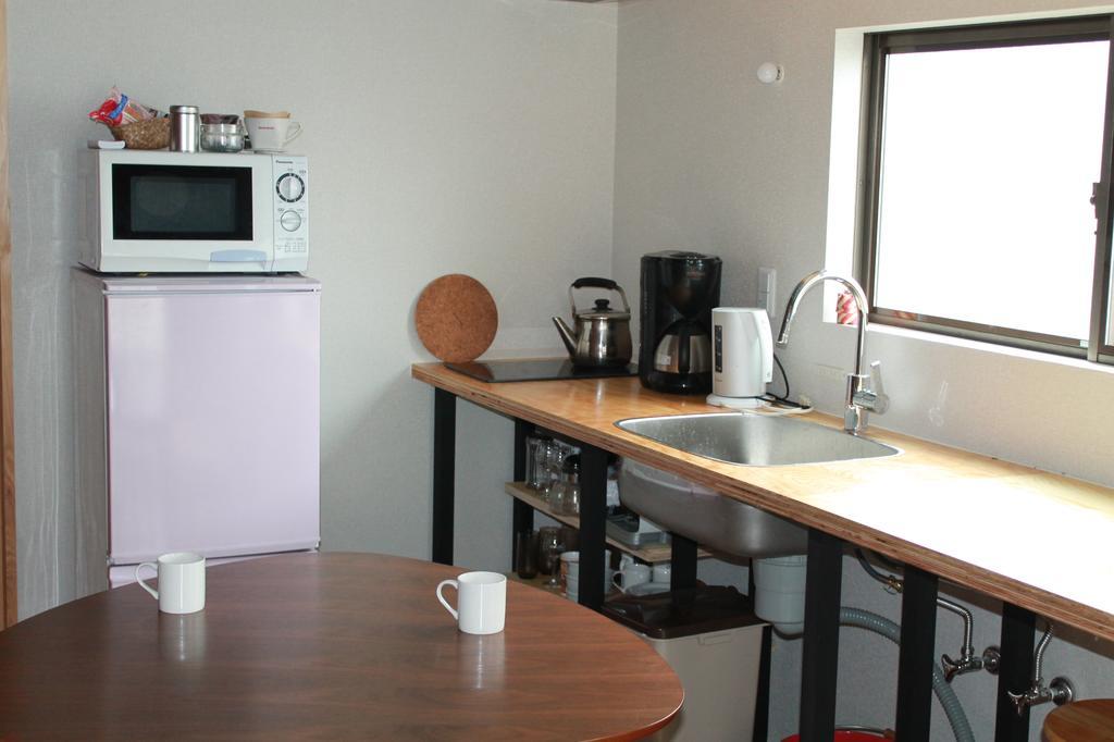 Grapehouse Koenji Albergue *